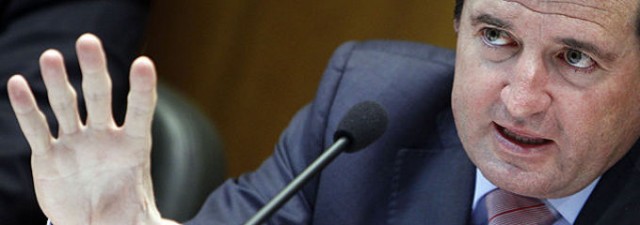 Císcar admite que el precipitado cierre de RTVV costó 144 millones