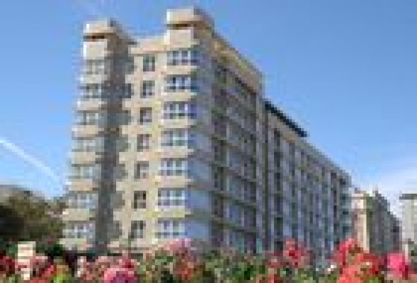Valencianos, satisfechos con sus casas y preocupados por la seguridad y la economía