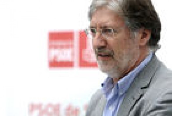 Pérez Tapias se compromete a hacer reformas constitucionales