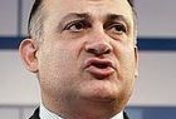Calabuig (PSPV) se da de baja del fondo de pensiones del Parlamento Europeo