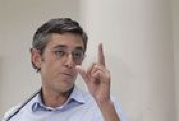 Ferraz estudia la petición de Madina de informar de avales por federaciones