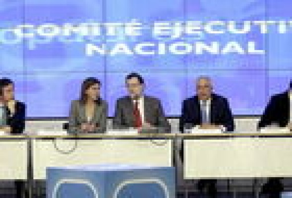 Génova admite problemas en Madrid y Valencia a resolver en septiembre