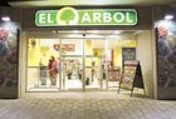 DIA acuerda la compra de la cadena de supermercados Árbol