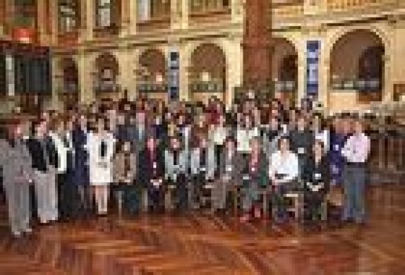 La participación femenina en los consejos de cotizadas sube un 16%