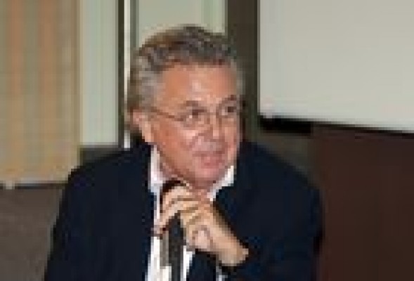 La errática política de incentivos fiscales al cine obstaculiza la venta de Ciudad de la Luz
