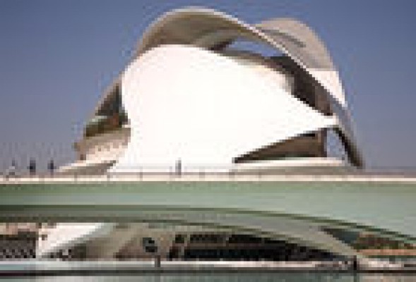 Calatrava contra el mundo: erre que erre con el trencadís
