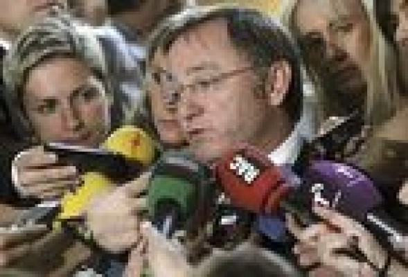 Moragues, preocupado por el lento avance del proceso de venta del Valencia 