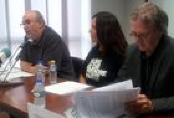 Joan Romero 'consigue' 10.000 firmas de apoyo a Mònica Oltra