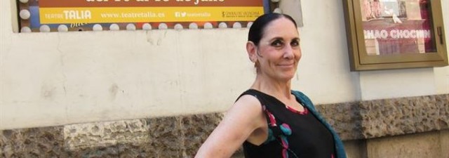 Julia Grecos lleva al Talía de Valencia un flamenco 