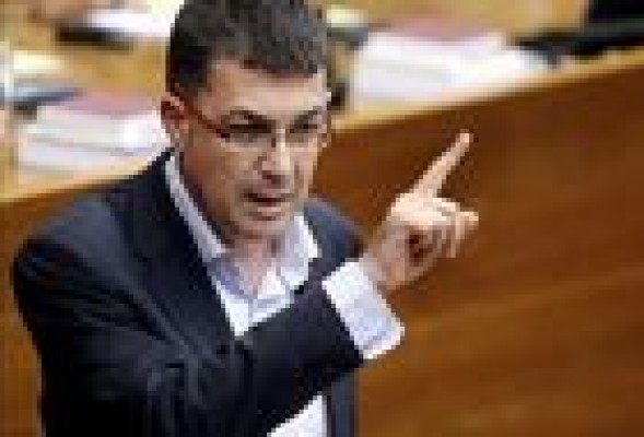 Morera esperará al reglamento para decidir si se presenta a las primarias