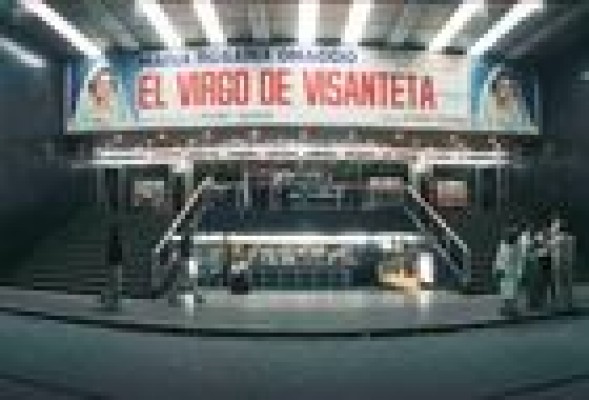 Vicente Escrivá: el huérfano que viajó del falangismo al destape 