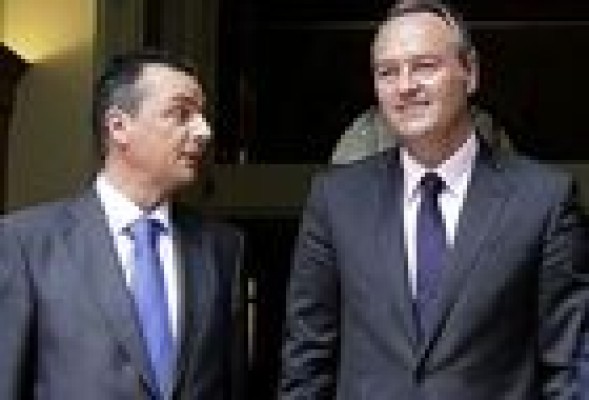 La CEV insta a Fabra a que se reuna con Mariano Rajoy