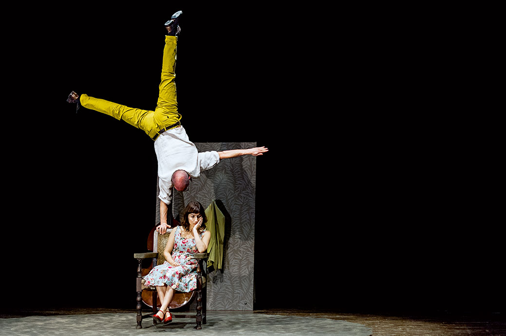 Manual d'instruccions per a futurs espectadors de la Mostra de Teatre Reclam