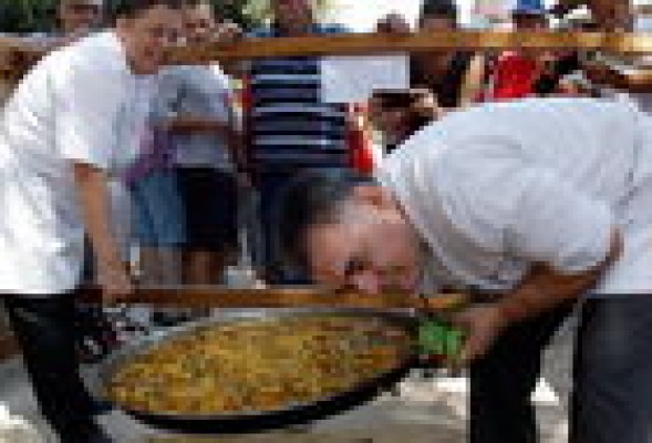 Deconstruyendo la paella: receta e ingredientes más usados del plato típico