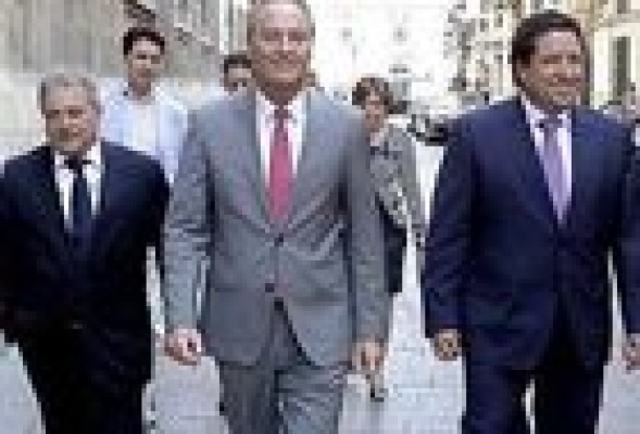 Alerta roja en el PP: perdería 147 mayorías absolutas en la Comunitat de las 303 de 2011