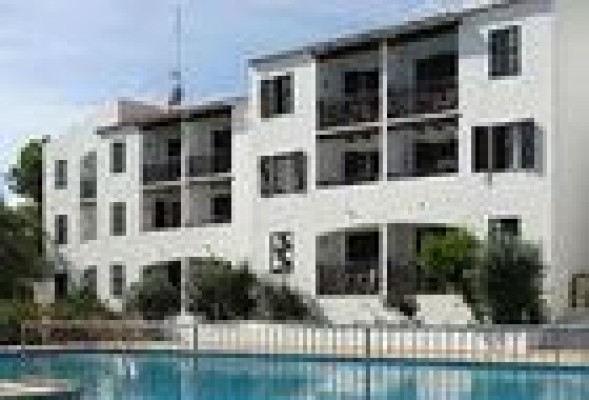 La Generalitat controlará la oferta ilegal de apartamientos turísticos