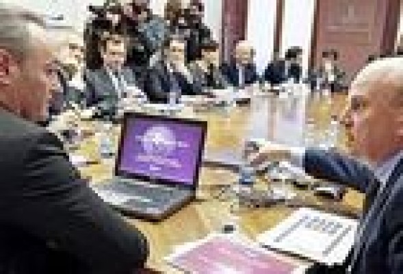 La privatización fallida de Cacsa evidencia con crudeza el atasco del Consell en la gestión administrativa