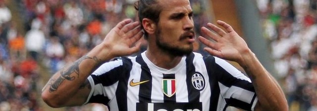 El Valencia CF llama a Osvaldo