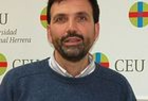 Enrique Lluch: 