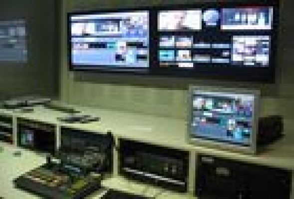 Cómo RTVV hundió a la industria audiovisual valenciana