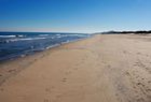 Seis playas valencianas para practicar nudismo con total libertad