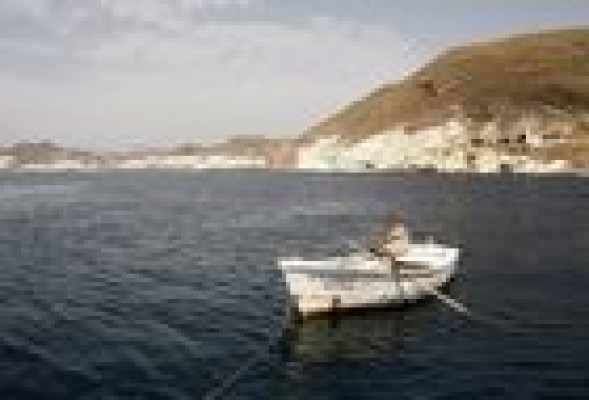 Los tres peligros del Mediterráneo: sobrepesca, contaminación y especies invasoras