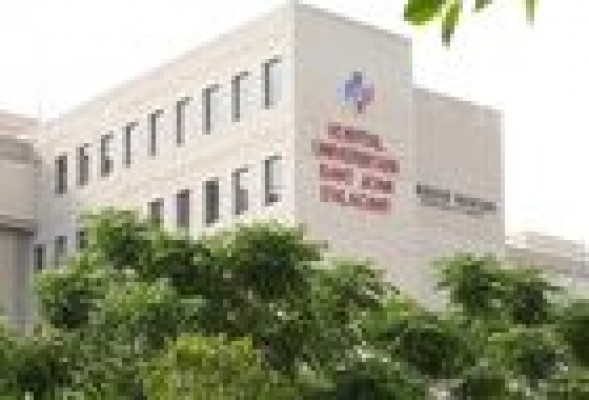Sanidad activa el protocolo contra el ébola en Alicante por un posible caso