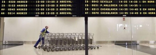 El aeropuerto de Manises continúa perdiendo turistas 'low cost'