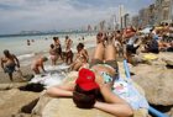 El turista ruso sostiene la ocupación hotelera en Benidorm