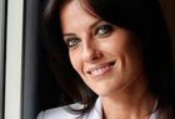 Cristina Seguí (VOX) acusa al presidente González Quirós de facturar al partido y colocar a su hijo