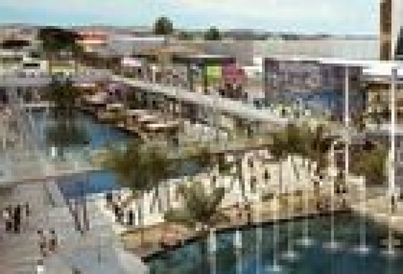 Puerto Mediterráneo apacigua los ánimos de los comerciantes con un convenio con MultiPaterna