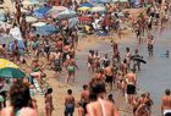 El turismo en máximos históricos: España acogió un 5,9% más de visitantes en julio