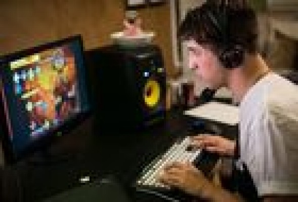 Amazon compra Twitch, un 'Youtube de videojuegos', por 735 millones