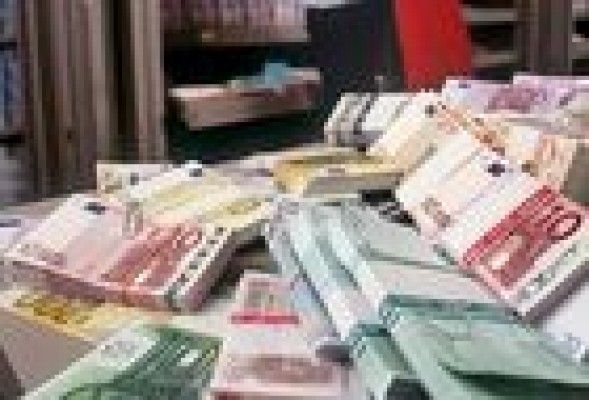 Los extranjeros cuadriplican su inversión de mayo a junio hasta los 6.700 millones
