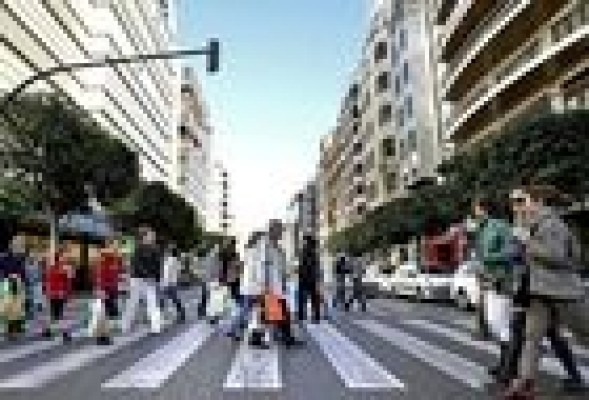 Los empresarios reprochan a Fabra su falta de fuerza para presionar en Madrid