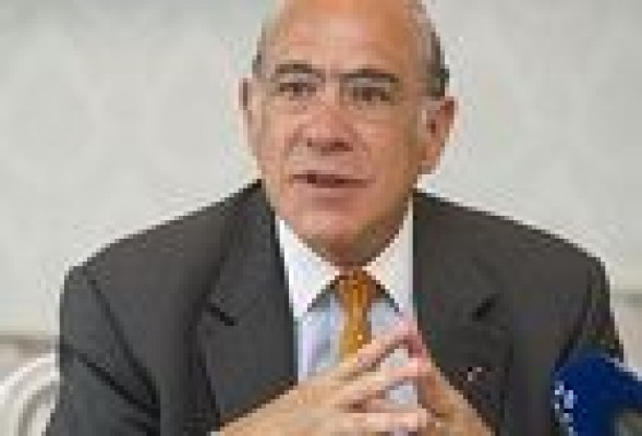 La OCDE advierte: menos rebajas salarias y más incentivos