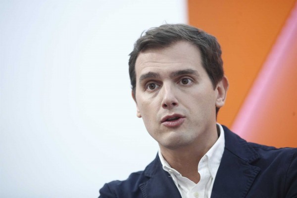 Rivera asegura que Ciudadanos no respaldará los Presupuestos del PSOE y Podemos