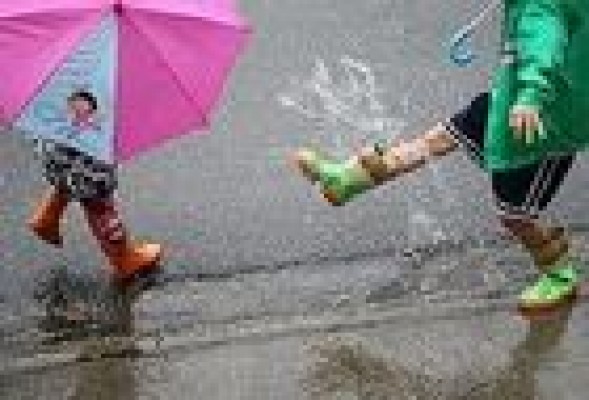 La corta tormenta de anoche dejó 41 l/m2 en Enguera y descargó 3.200 rayos