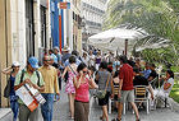 Los cruceros caen en Valencia y desnudan las falsas expectativas