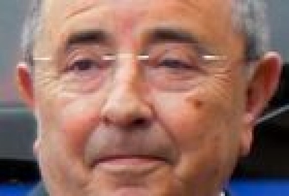 Un juez imputa al vicepresidente y al presidente de Caixa Ontinyent por una empresa familiar