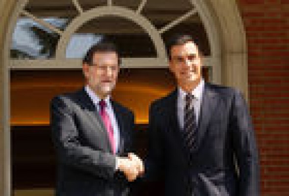 Gobierno y PSOE acuerdan apartar la elección directa de alcaldes del pacto sobre regeneración