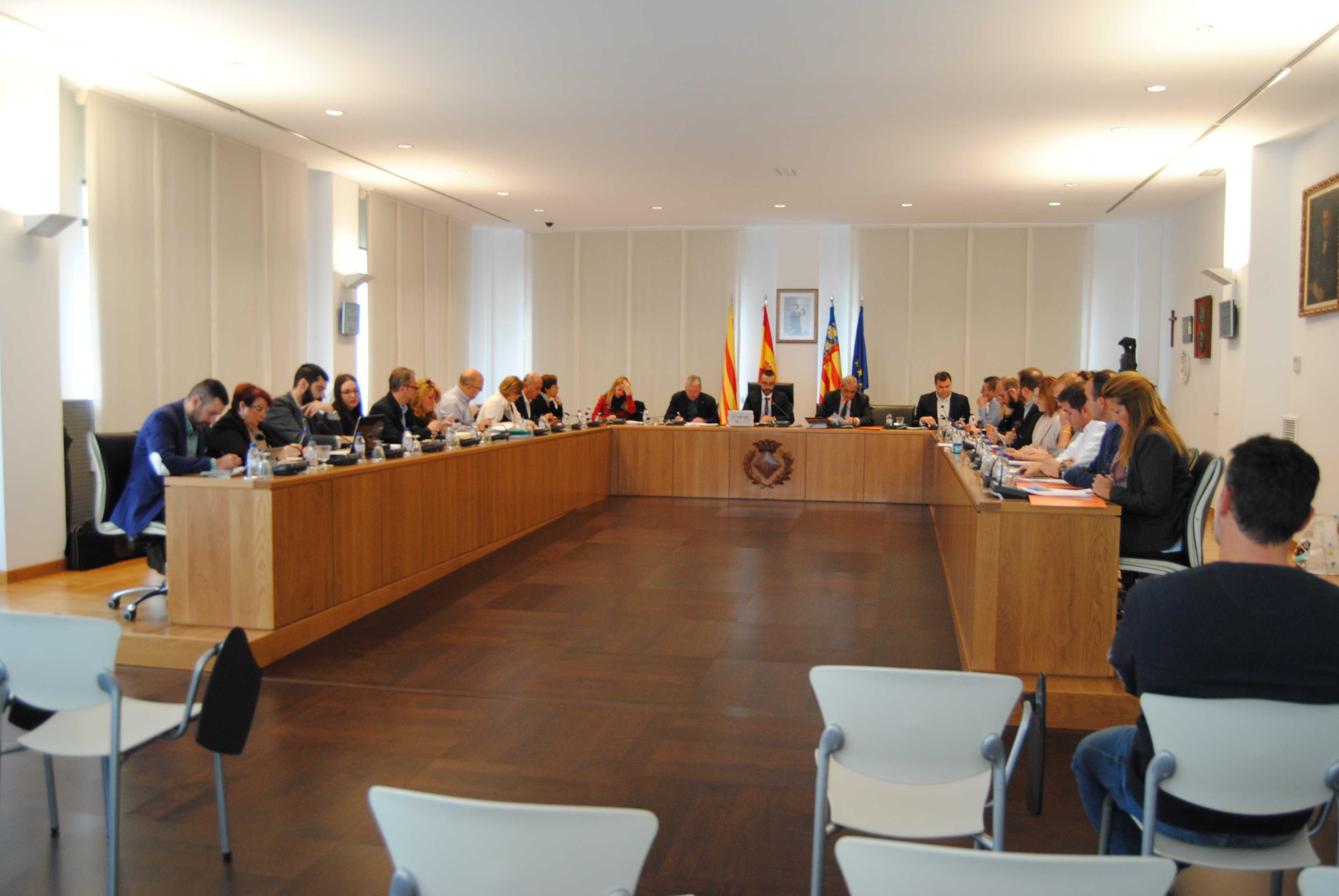 Vila-real protesta por el acuerdo citrícola de la UE con Suráfrica en plena campaña local de la naranja