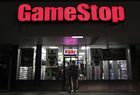 GameStop abandona el mercado español y vende parte de sus tiendas a Game
