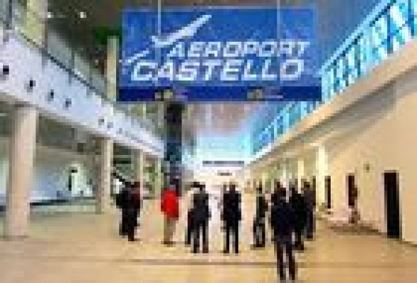 El aeropuerto de Castellón recibe el segundo vuelo de calibración