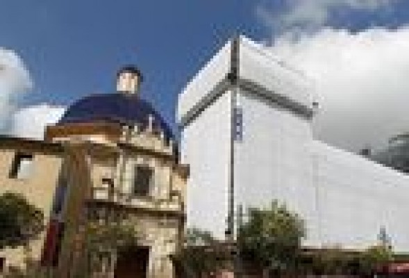 Aparecen grietas en salas del San Pío V durante las obras de ampliación