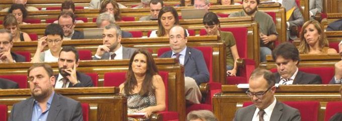 Catalunya da luz verde a la ley de consultas para encarar el 9N