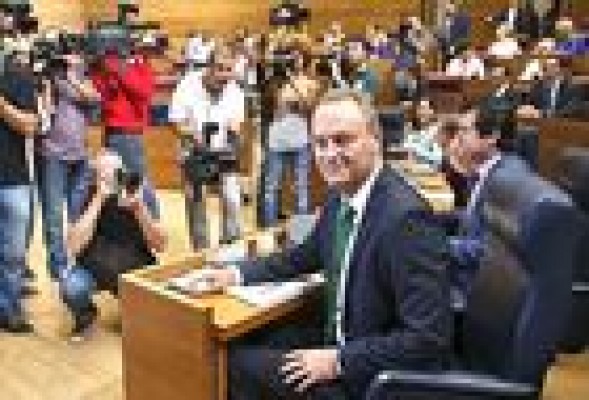 CRÓNICA. Un debate de fin de ciclo en Les Corts