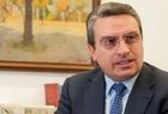El alcalde de Cullera defiende que no hubiera disparado el castillo si hubiera sabido el peligro de incendio
