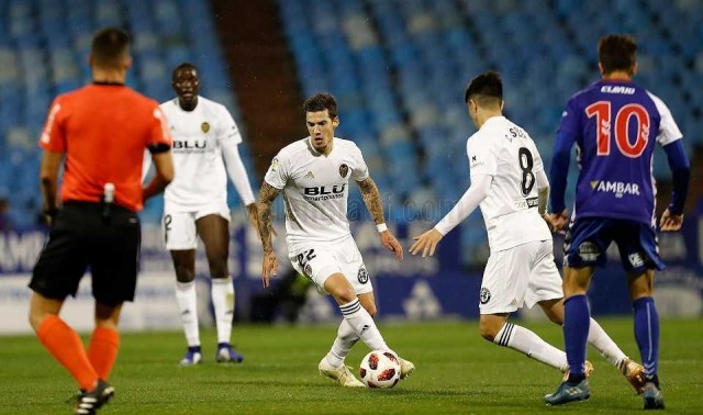 Santi Mina evitó el bochorno