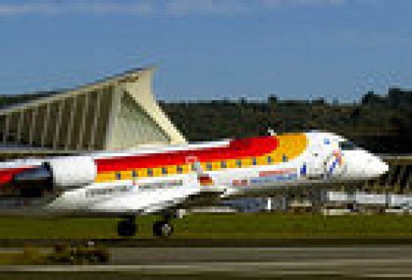Air Nostrum ajusta su estructura en Bilbao pero mantiene las rutas